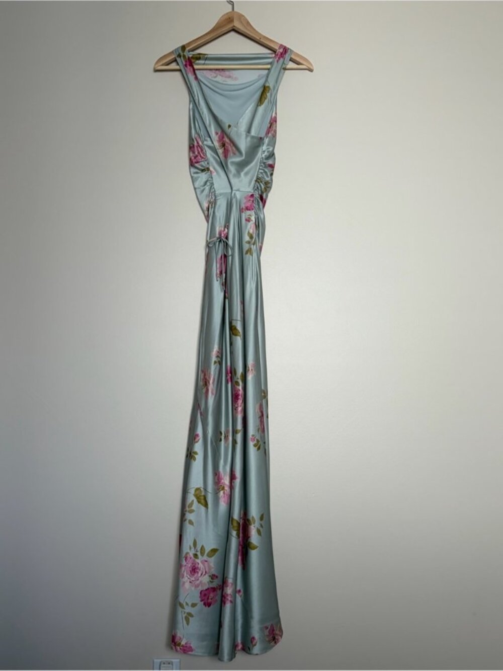 NEW Reformation Anaiis Long Silk Backless Dress Windswept Blue Floral US 2 UK 6 - Picture 7 of 13